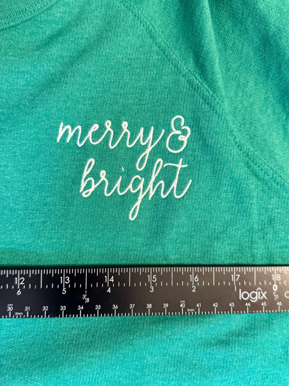 Frank Regards Merry & Bright Embroidered Green Christmas Sweatshirt Holiday - Picture 8 of 9